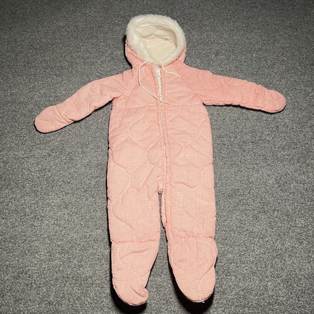 Vintage Dundee Mills Baby Snowsuit 6-12M Pink Quilted Pram Bunting Fur Hood 80s